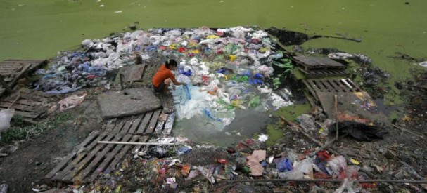 china_plastic_trash_pollution